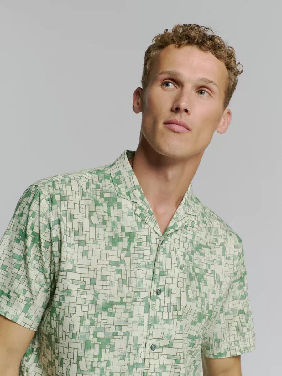 NO EXCESS Shirt Short Sleeve Revers Collar Allover Printed