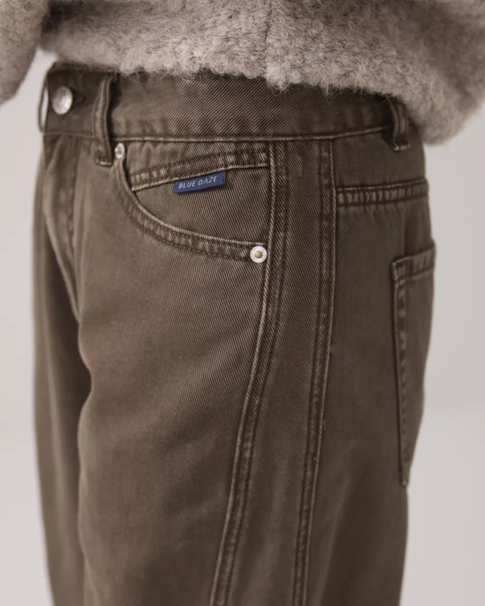 SUMMUM Loose Fit Coloured Denim