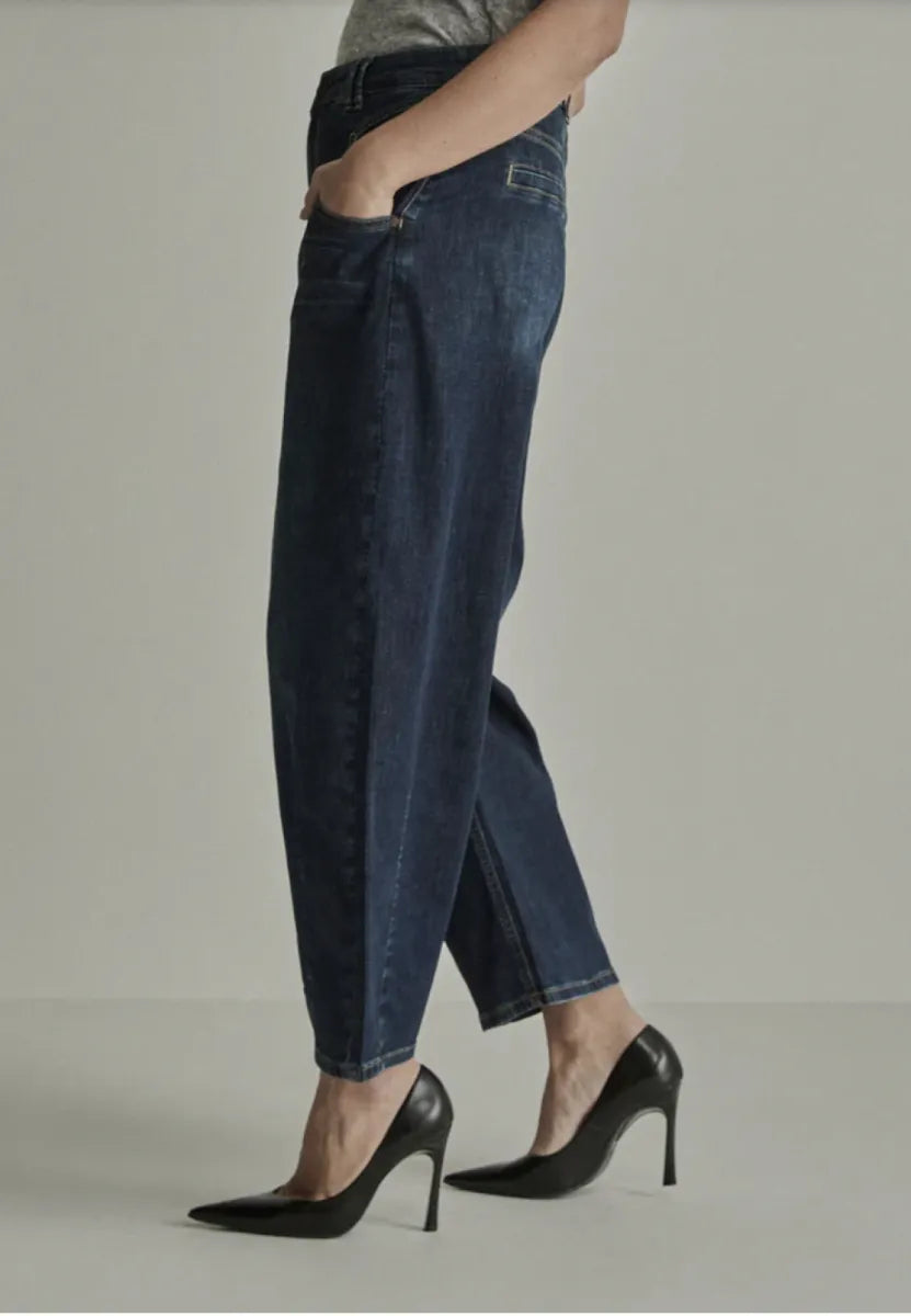 PARAMI Olivia O-Shape Jeans