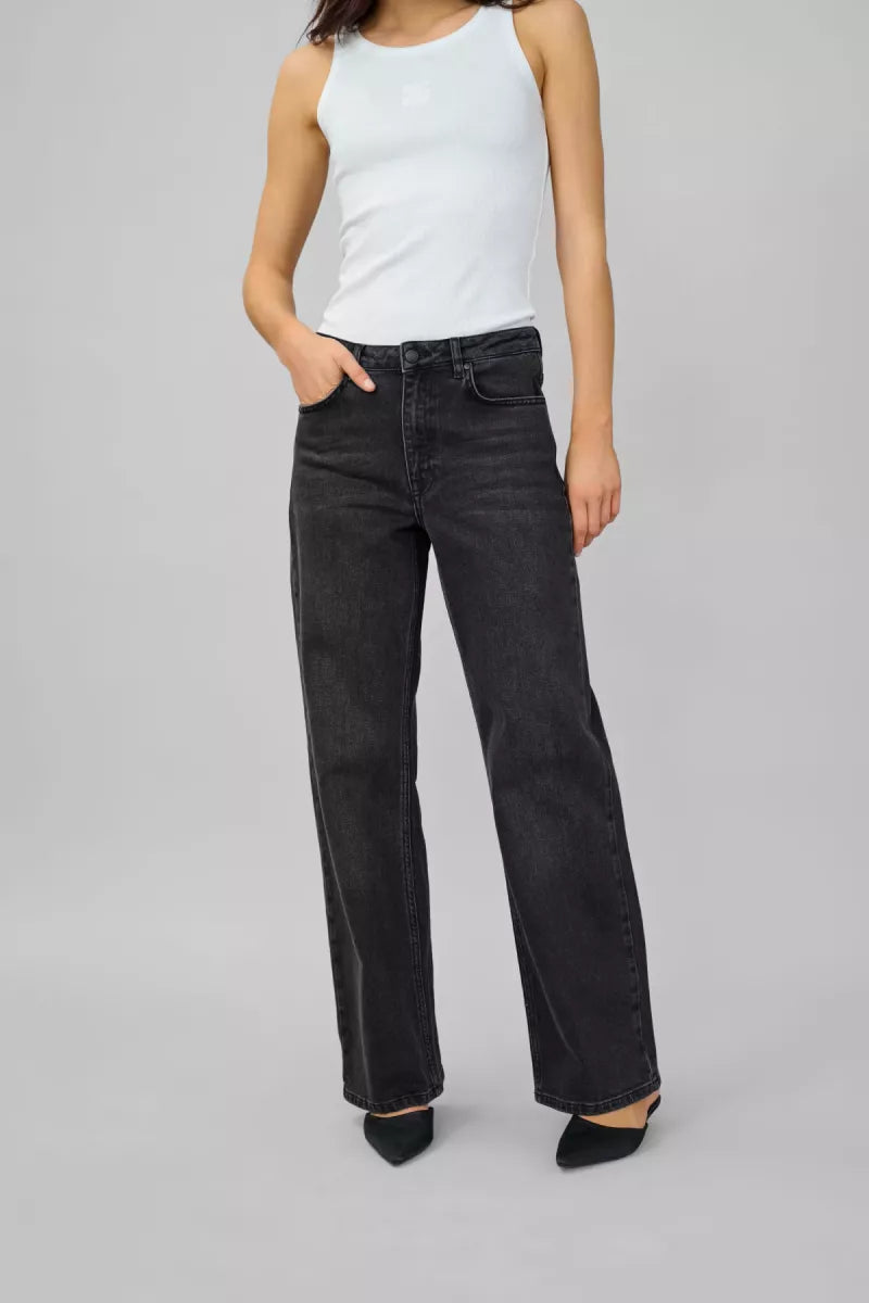 MY ESSENTIAL WARDROBE The Louis High Wide - Black Washed