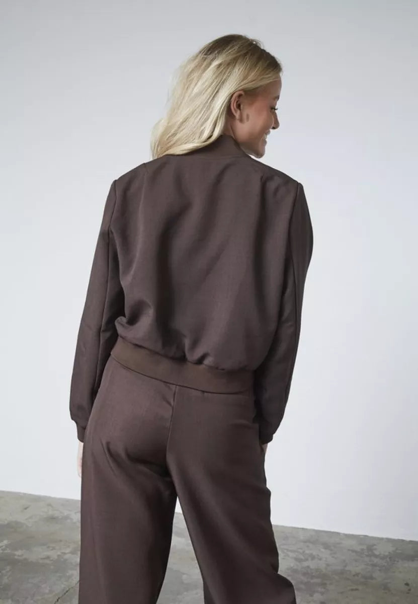 SISTERS POINT Garwin Jacket - D. Chocolate