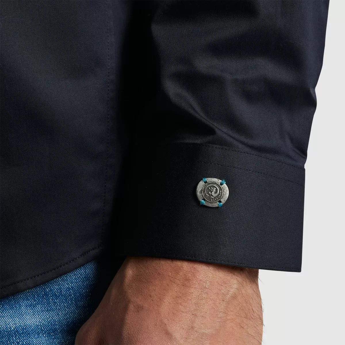 CAST IRON Long Sleeve Shirt - Zwart