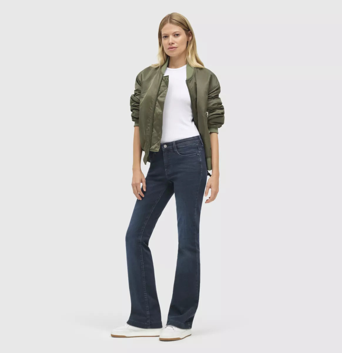 MAC JEANS Dream Boot Jeans