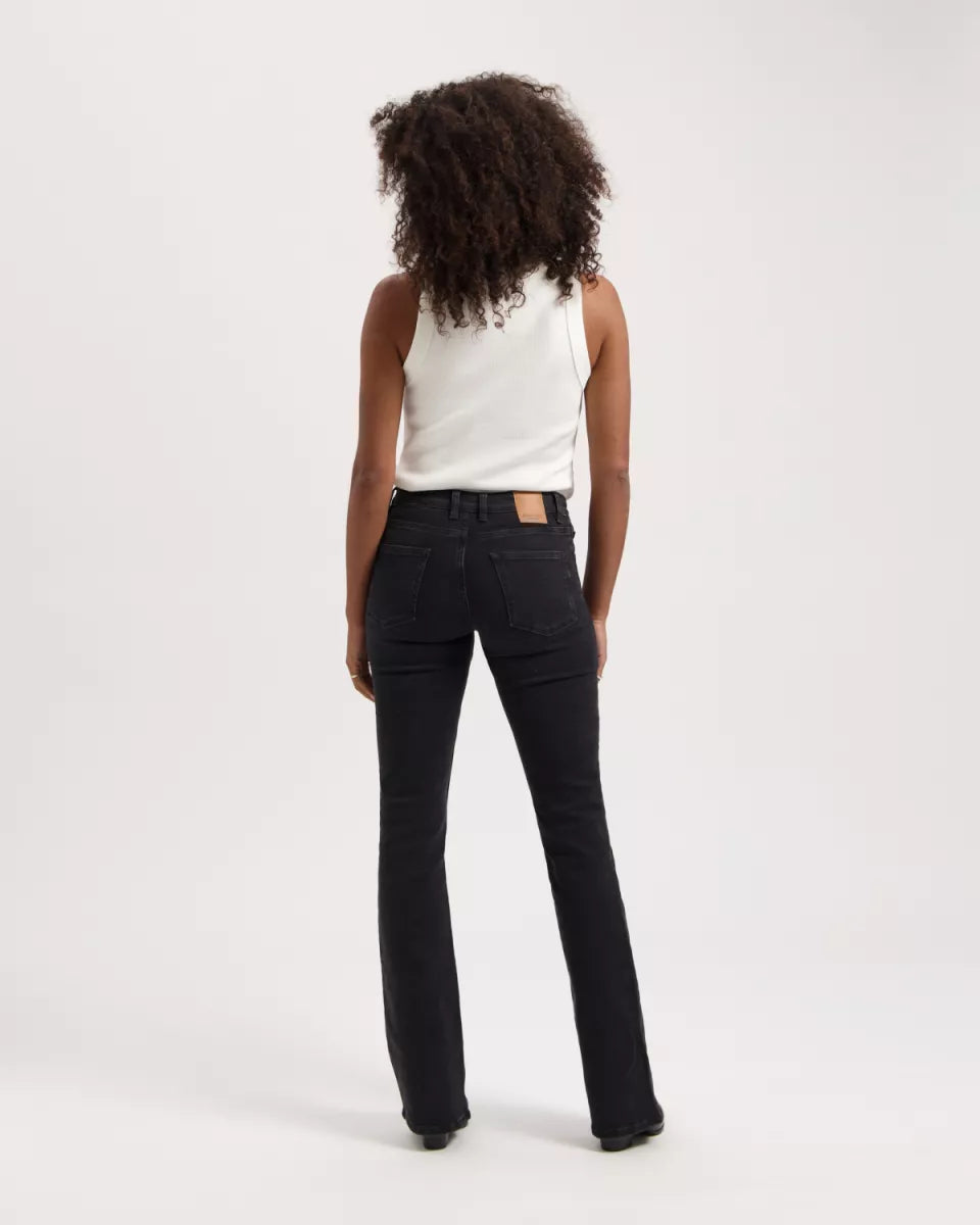 KUYICHI Amy Bootcut - Worn In Black