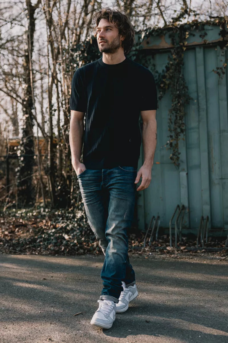 KULTIVATE Ts Vertical - Dark Navy