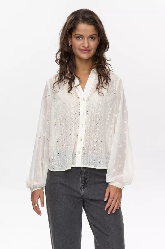 NUMPH Nulaure Shirt - Cloud Dancer