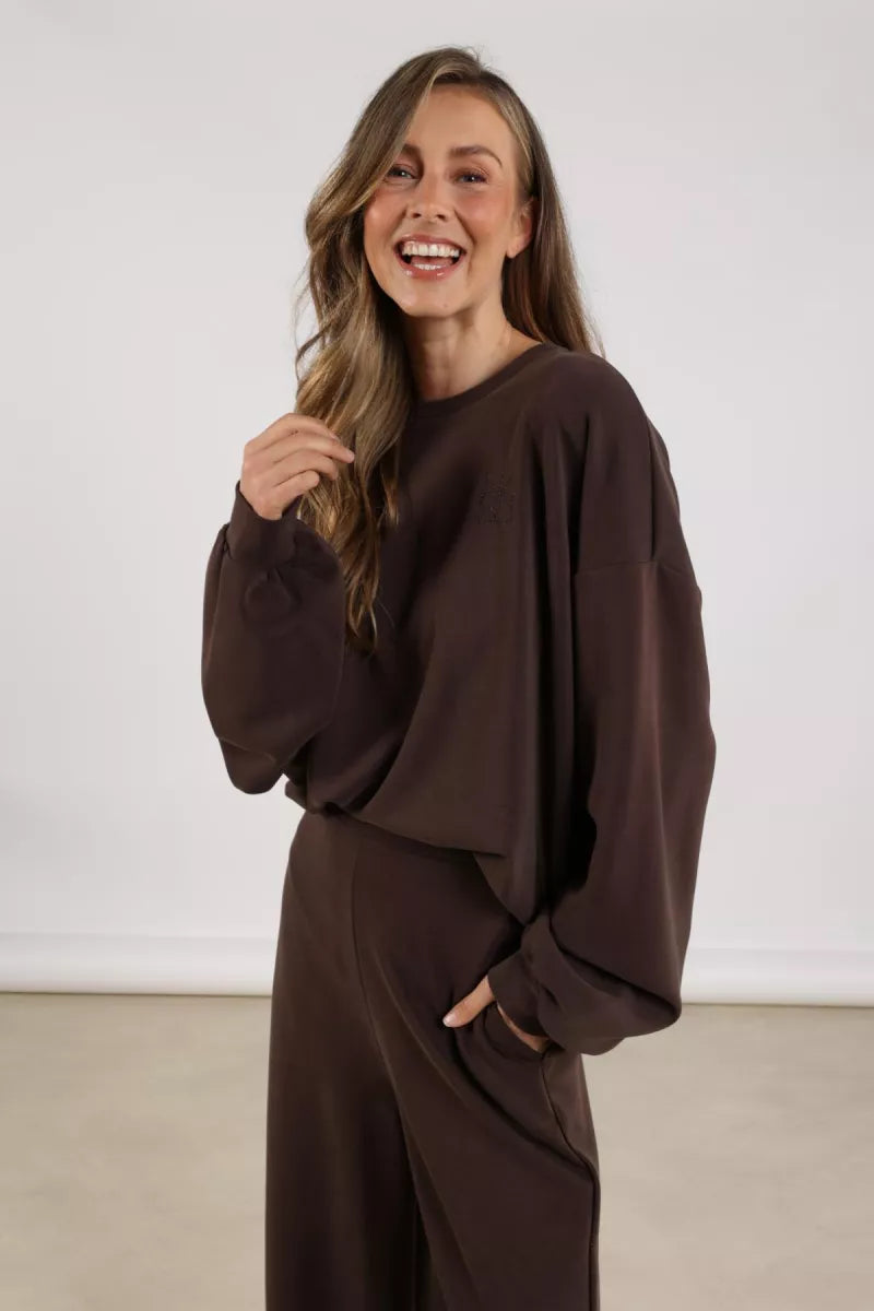 NUKUS Gabi Pullover - Dark Chocolate