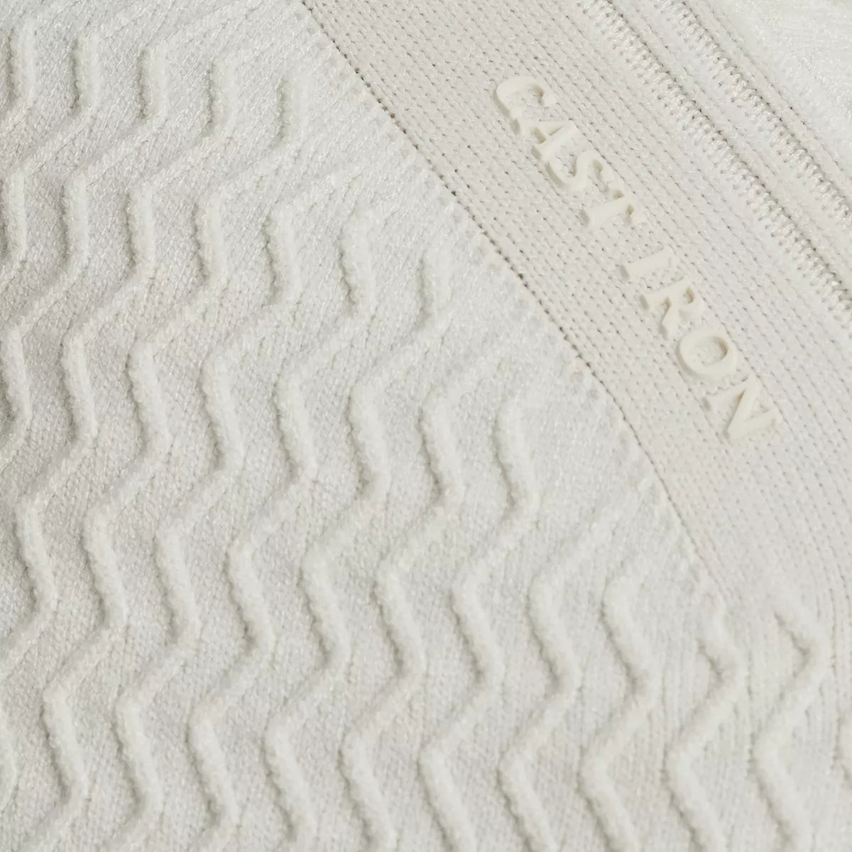 CAST IRON Half Zip Pullover - Off White