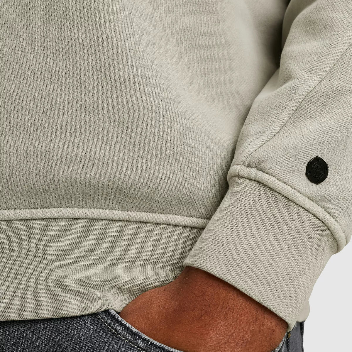 CAST IRON Half Zip Pullover - Ecru