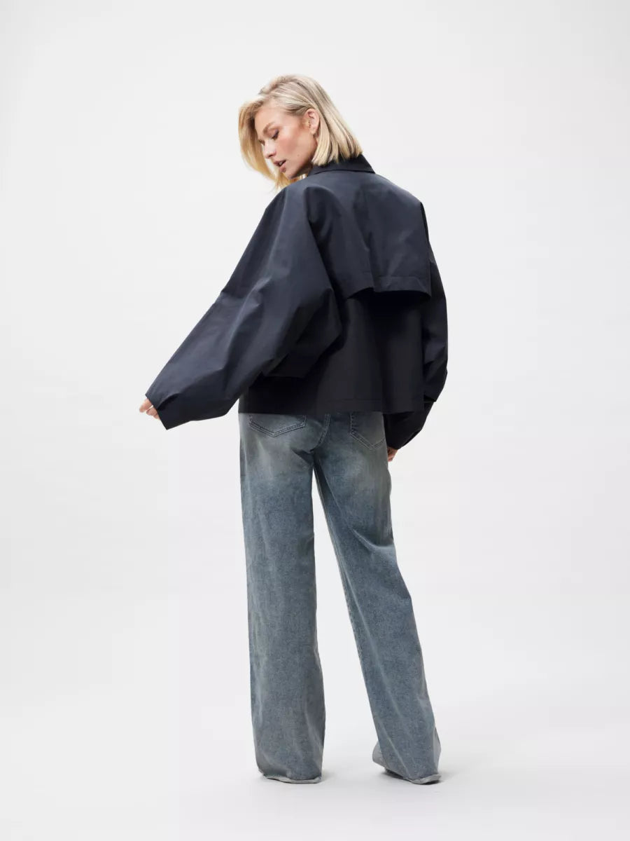 CATWALK JUNKIE Cape Jacket