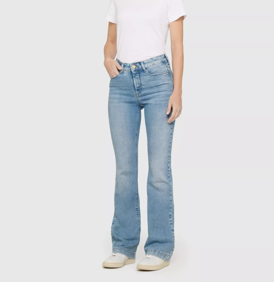MAC JEANS Dream Bootcut Jeans