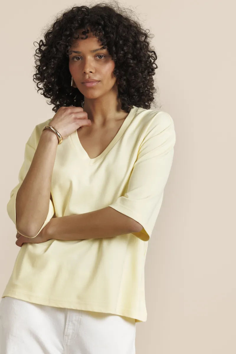 STUDIO ANNELOES Fiore V Neck T-Shirt