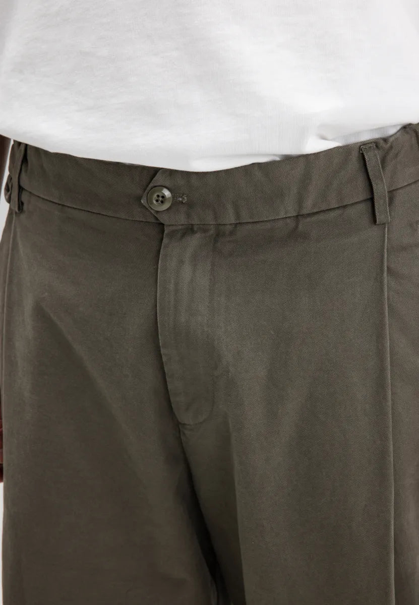 BUTCHER OF BLUE Naval Loose Chino
