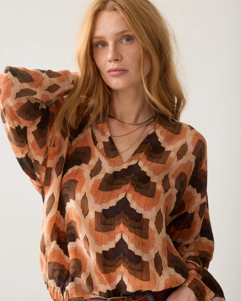 SUMMUM Top Geometric Print