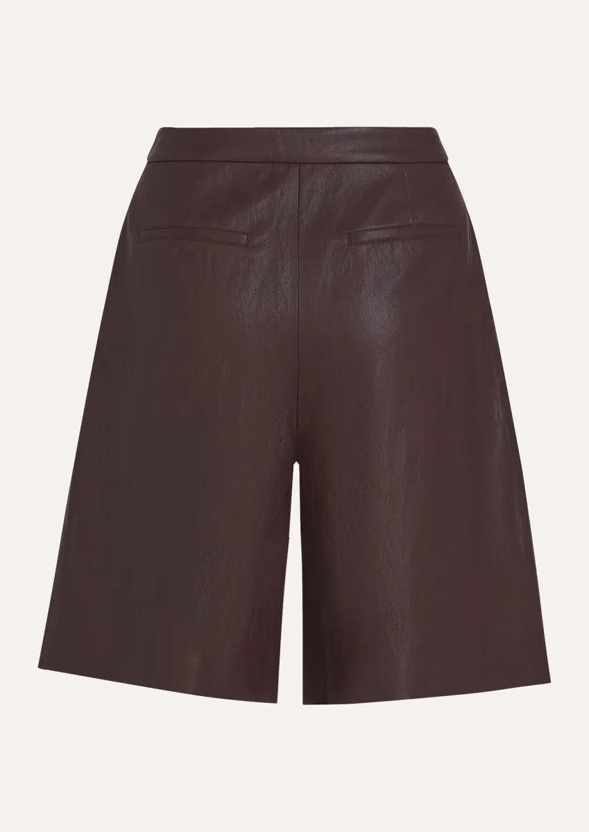 CIRCLE of TRUST Phebe Short