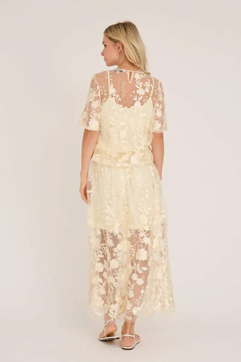 A VIEW Fuschia Blouse - Pale Yellow