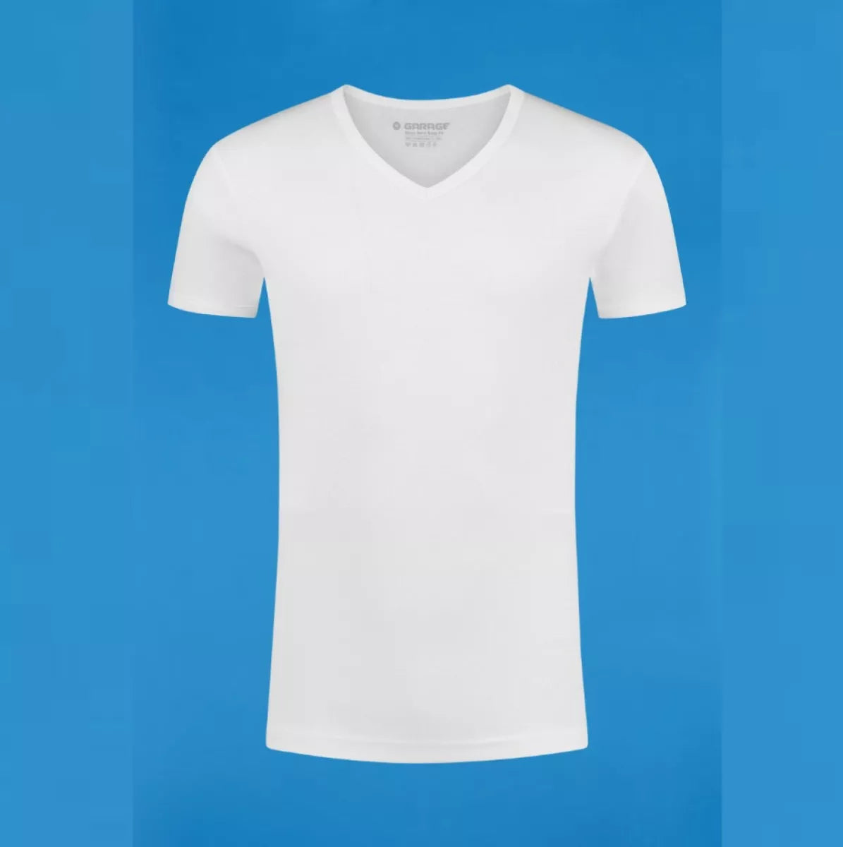 GARAGE GARAGE Semi Bodyfit | VNeck-Wit