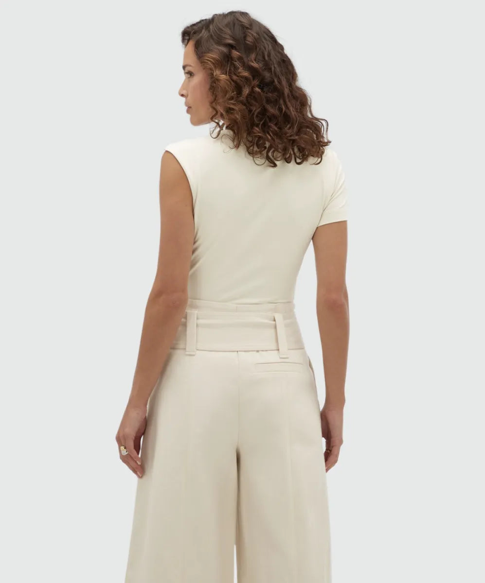 JOSH-V Levi Body