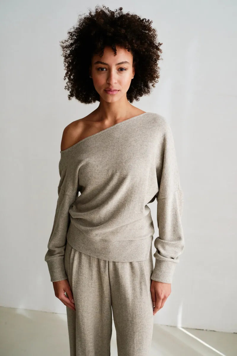 PENN&INK Off-Shoulder Jumper