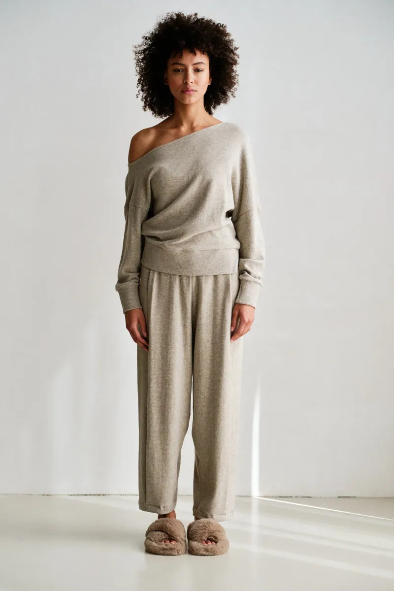 PENN&INK Off-Shoulder Jumper