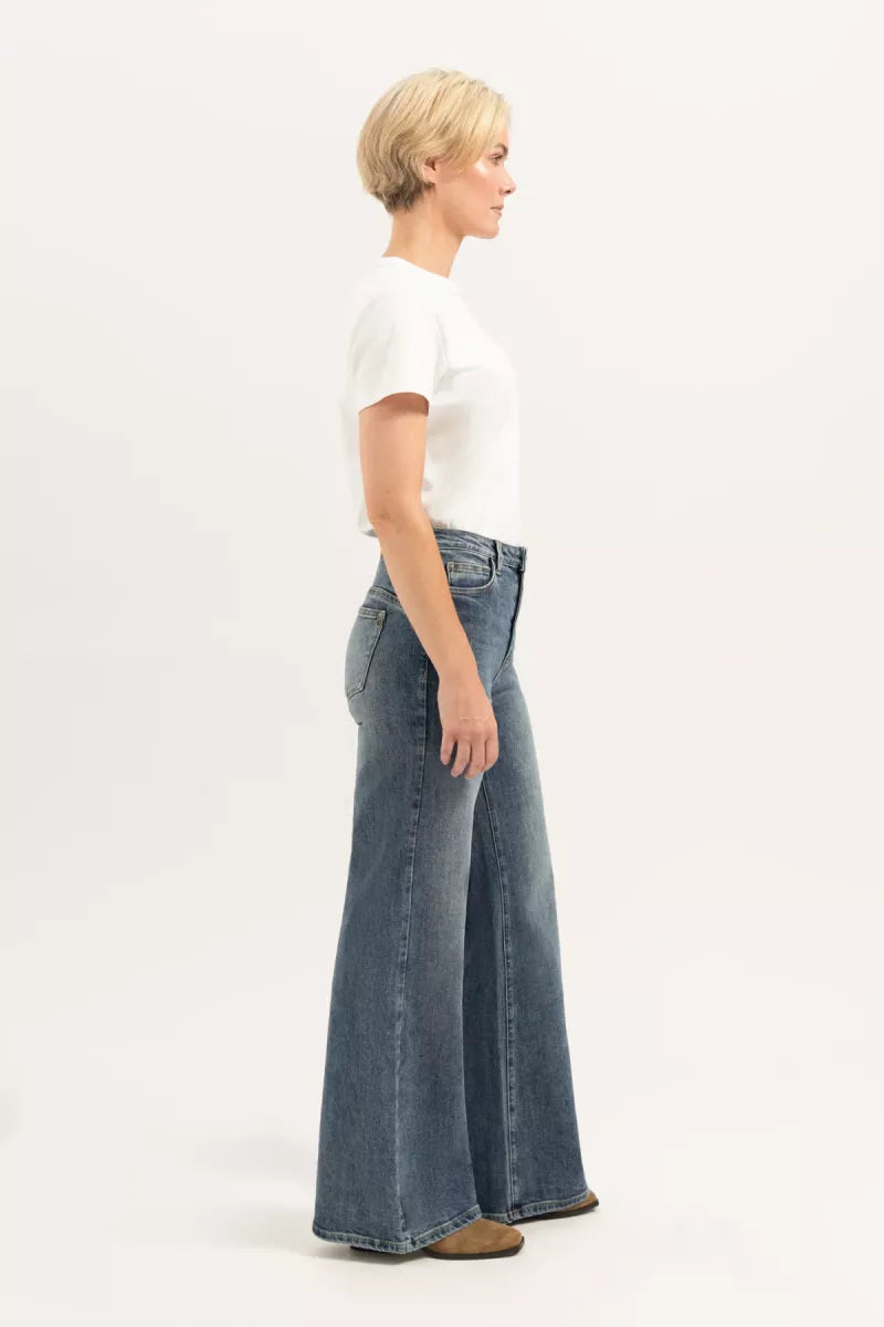 FLOREZ Ana Flared - Sophisticate Blue