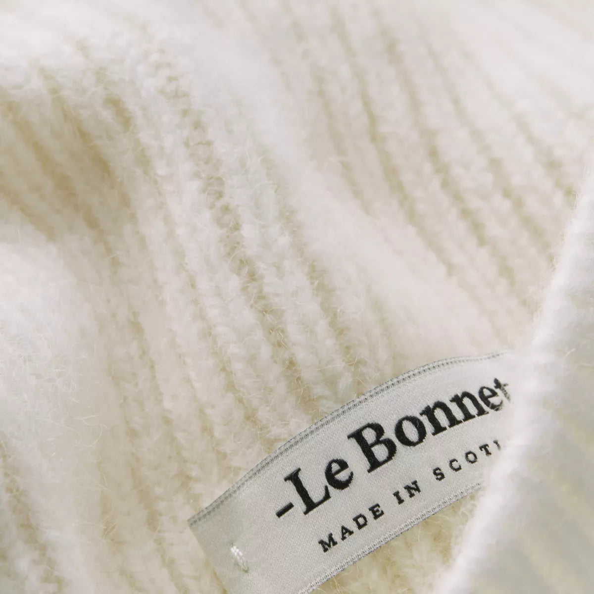 LE BONNET Beanie - Snow