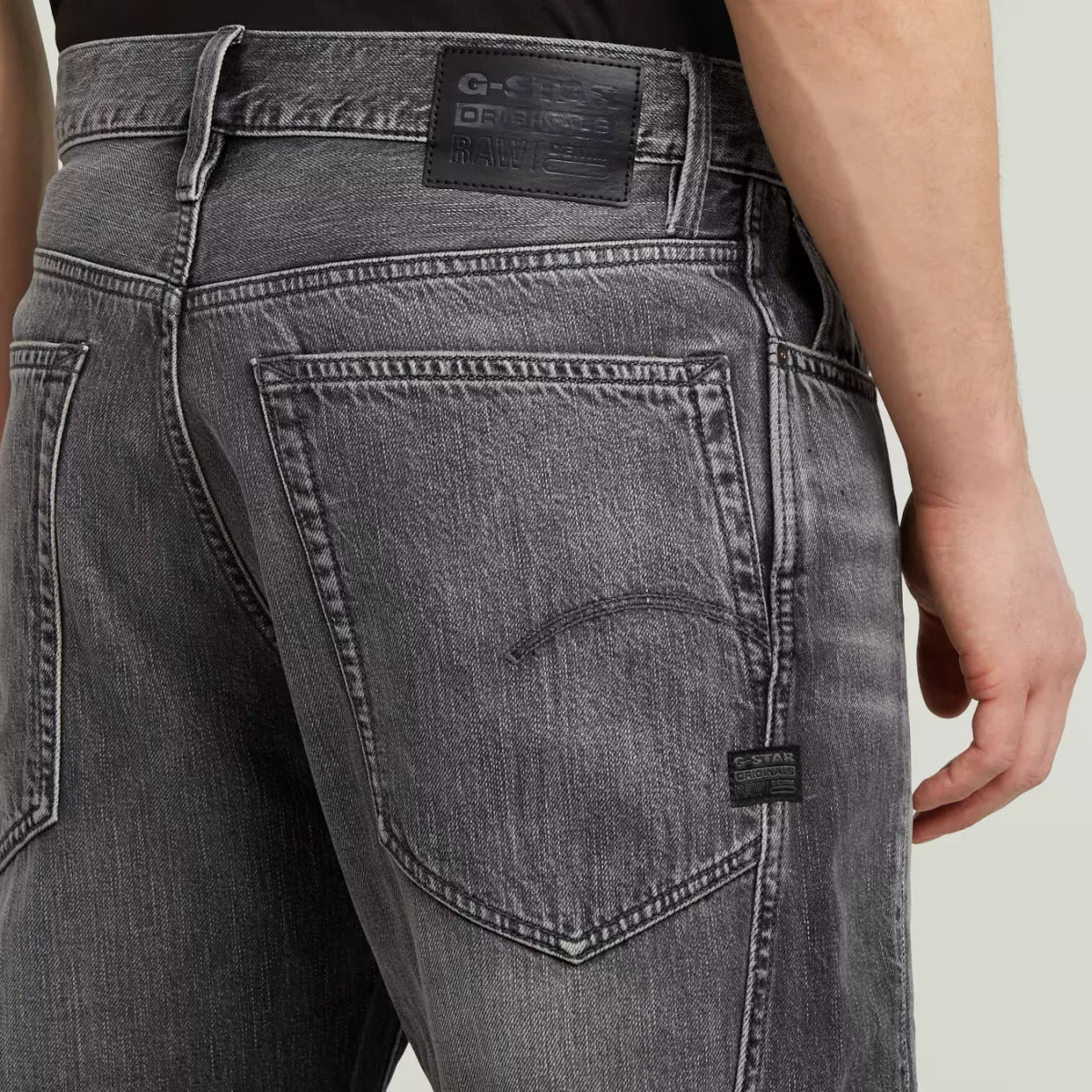 G-STAR Contor Regular Jeans - BLACK WASHED