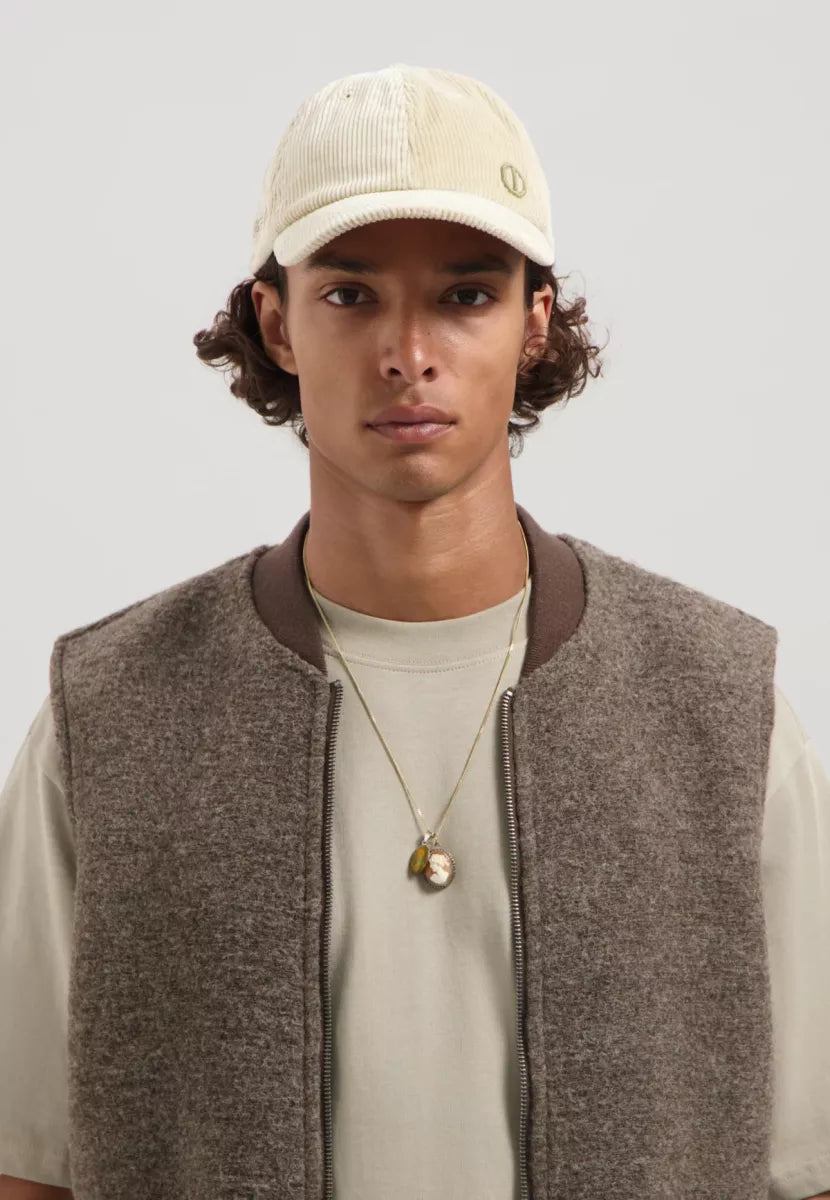 DSTREZZED DSTREZZED Base Cap -  ZILVER