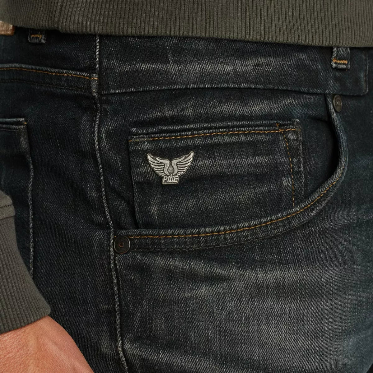 PME-LEGEND Carior tapered fit jeans ZWART