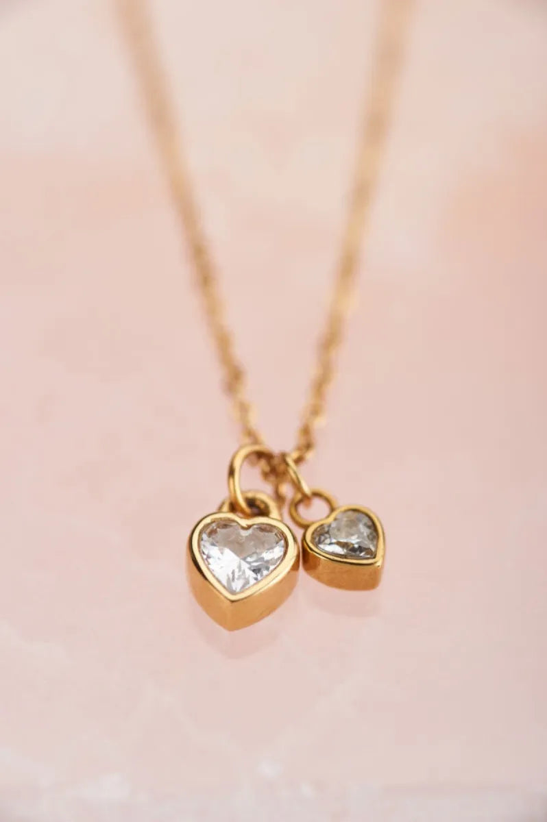 MY JEWELLERY Ketting Twee Strass Hartjes - Goud
