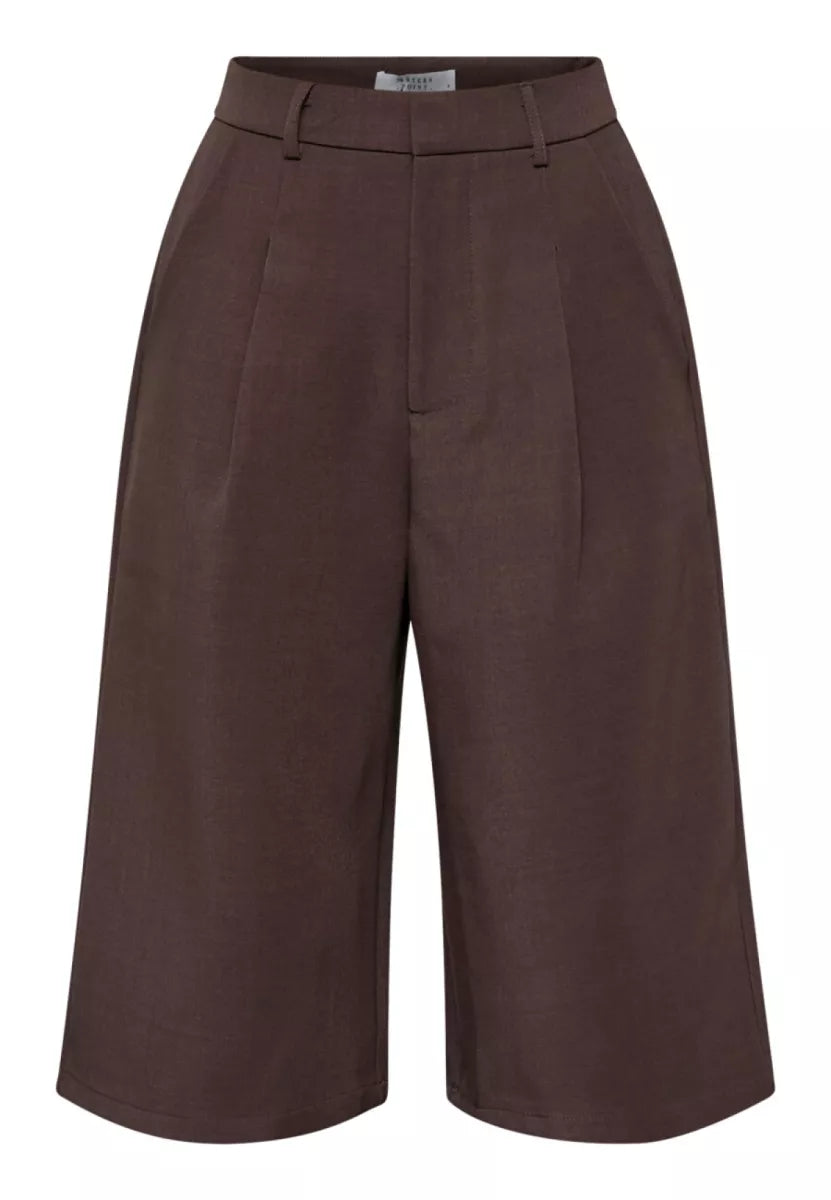 SISTERS POINT Great-L Culotte Shorts