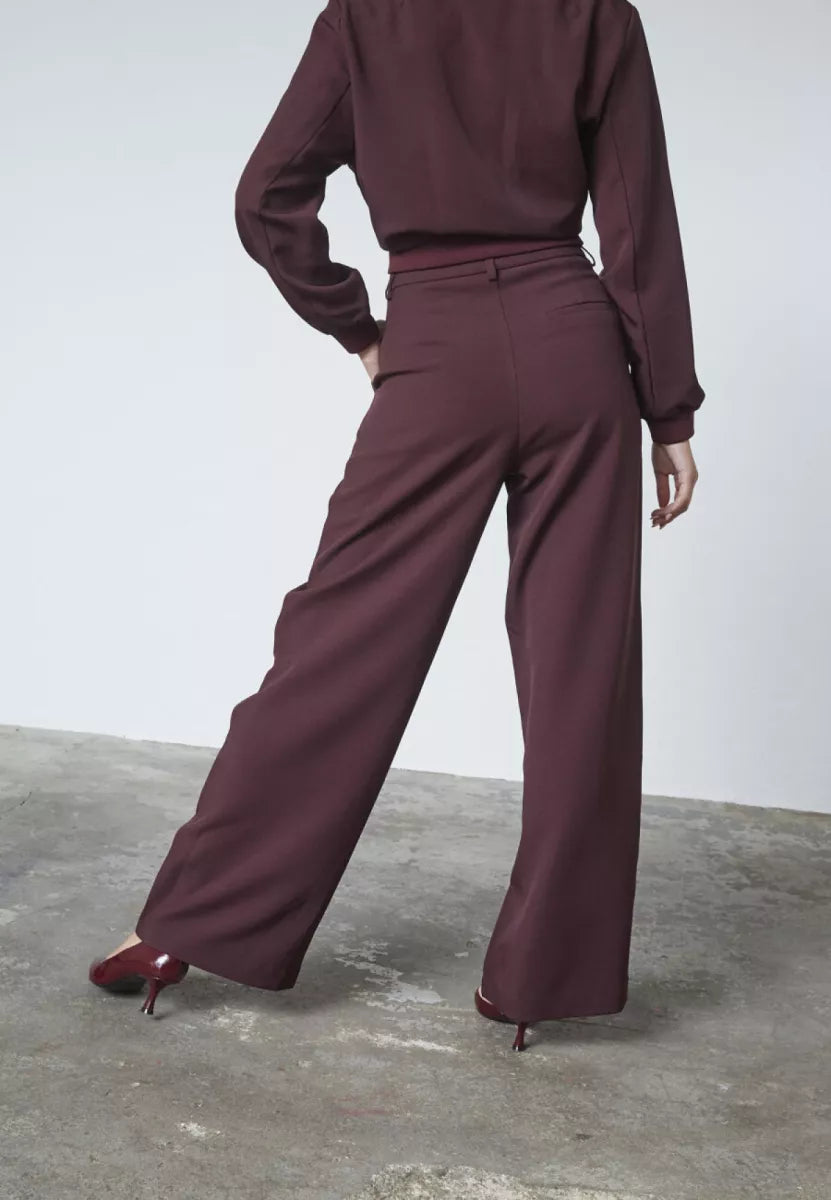 SISTERS POINT Great Pants - Deep Bordeaux