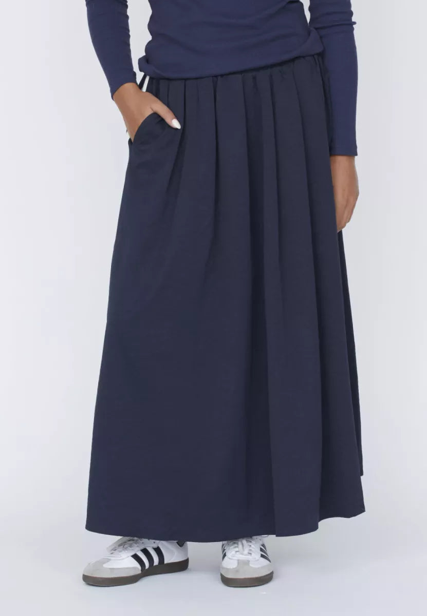 SISTERS POINT Nara Skirt - Navy