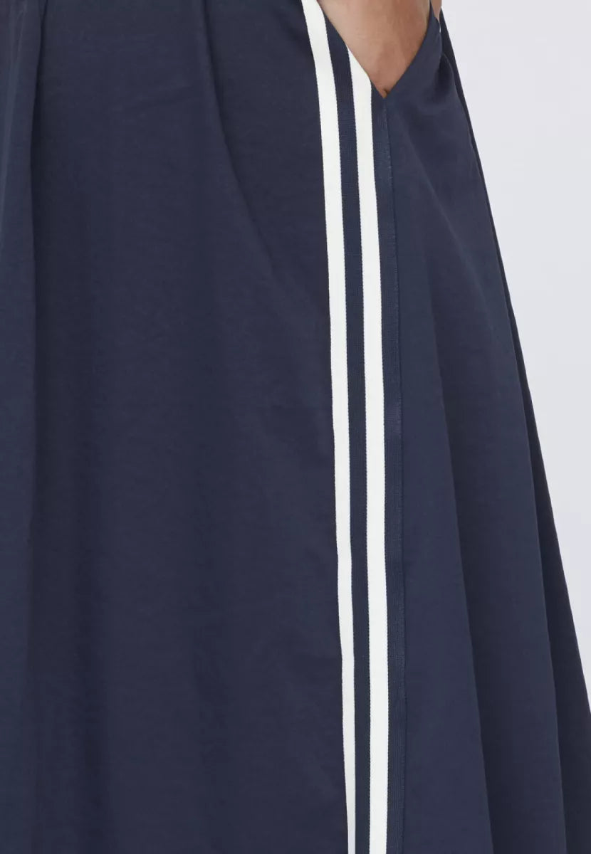 SISTERS POINT Nara Skirt - Navy