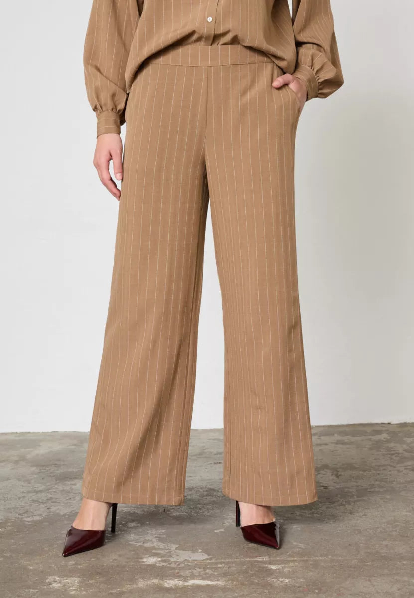 SISTERS POINT Verina Pants