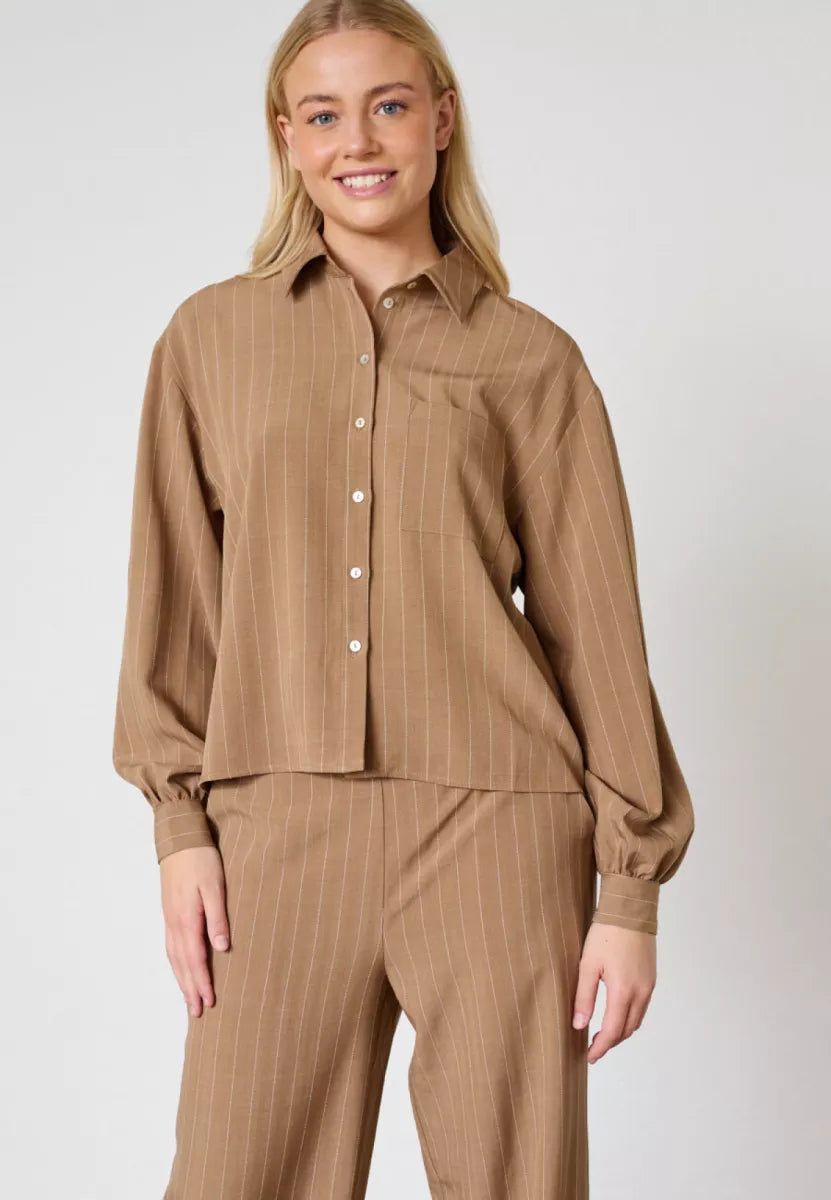 SISTERS POINT Verina Blouse