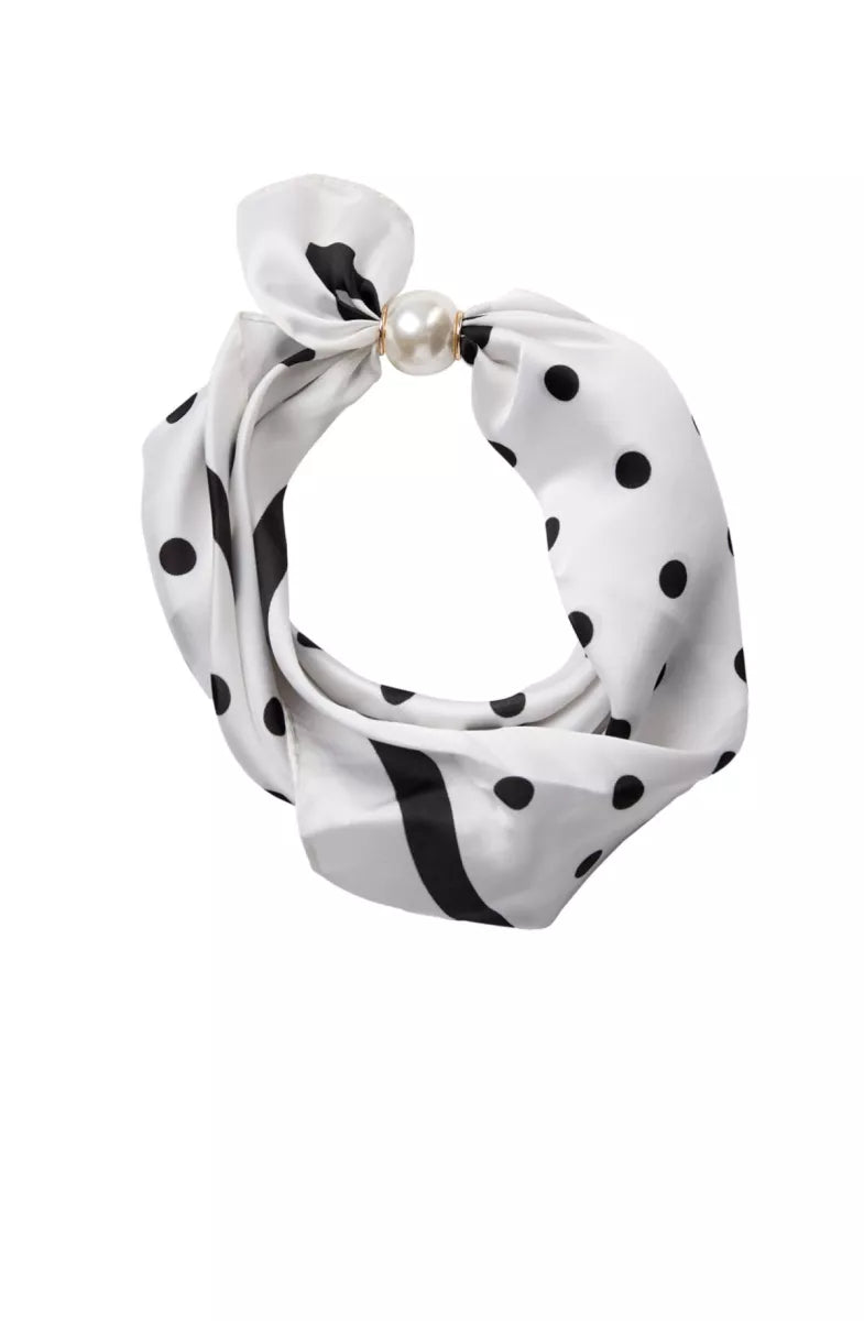 CO' COUTURE Pearl Scarf
